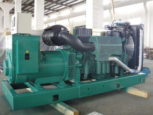 崆峒便携静音：租赁无声发电机组，便携式解决能源需求